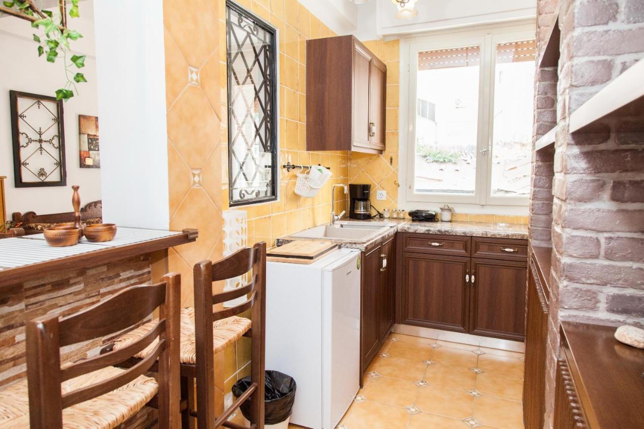 Beautiful Apartment In Pagkrati -Gtd95601 Atene Esterno foto
