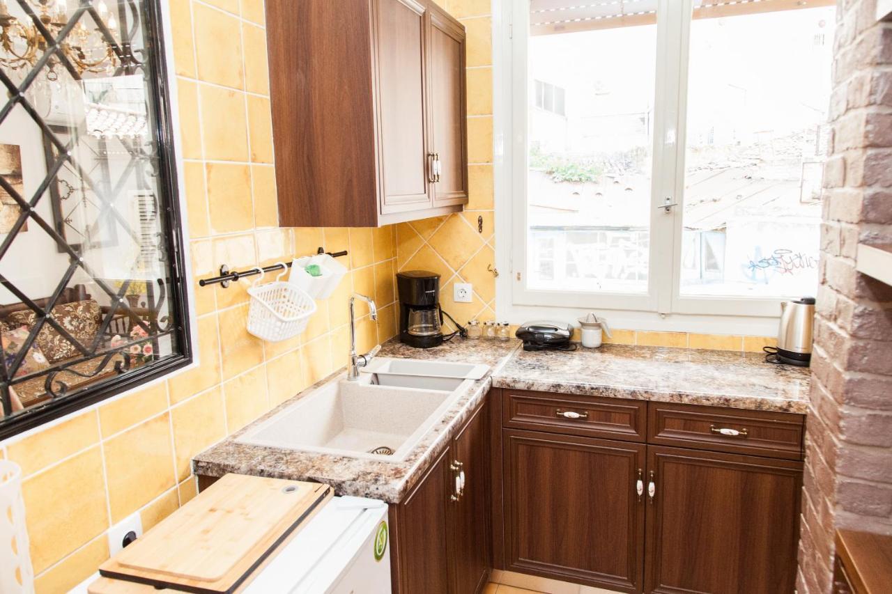 Beautiful Apartment In Pagkrati -Gtd95601 Atene Esterno foto