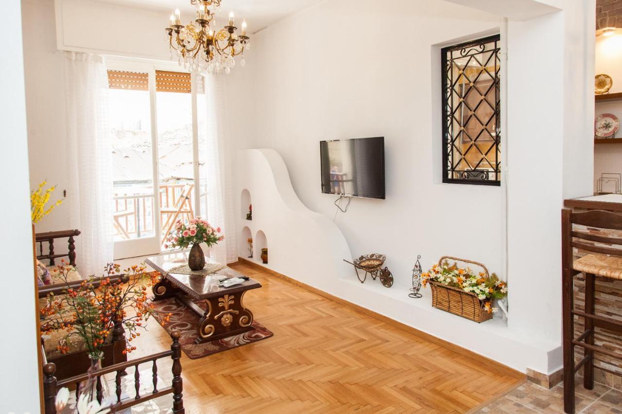 Beautiful Apartment In Pagkrati -Gtd95601 Atene Esterno foto