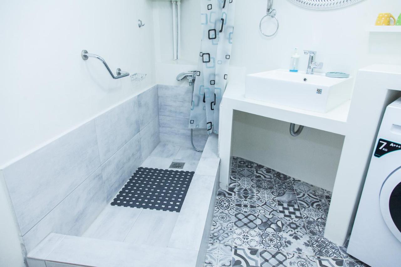 Beautiful Apartment In Pagkrati -Gtd95601 Atene Esterno foto