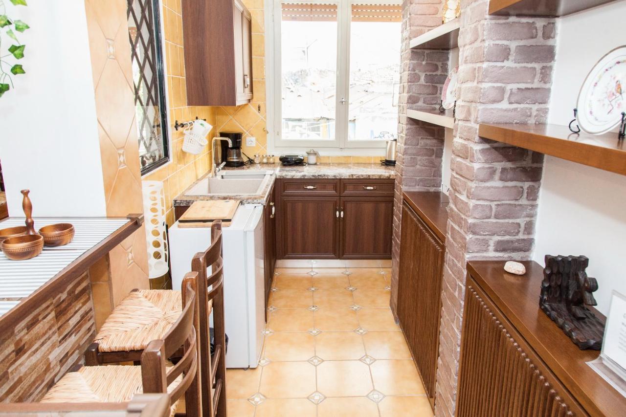 Beautiful Apartment In Pagkrati -Gtd95601 Atene Esterno foto