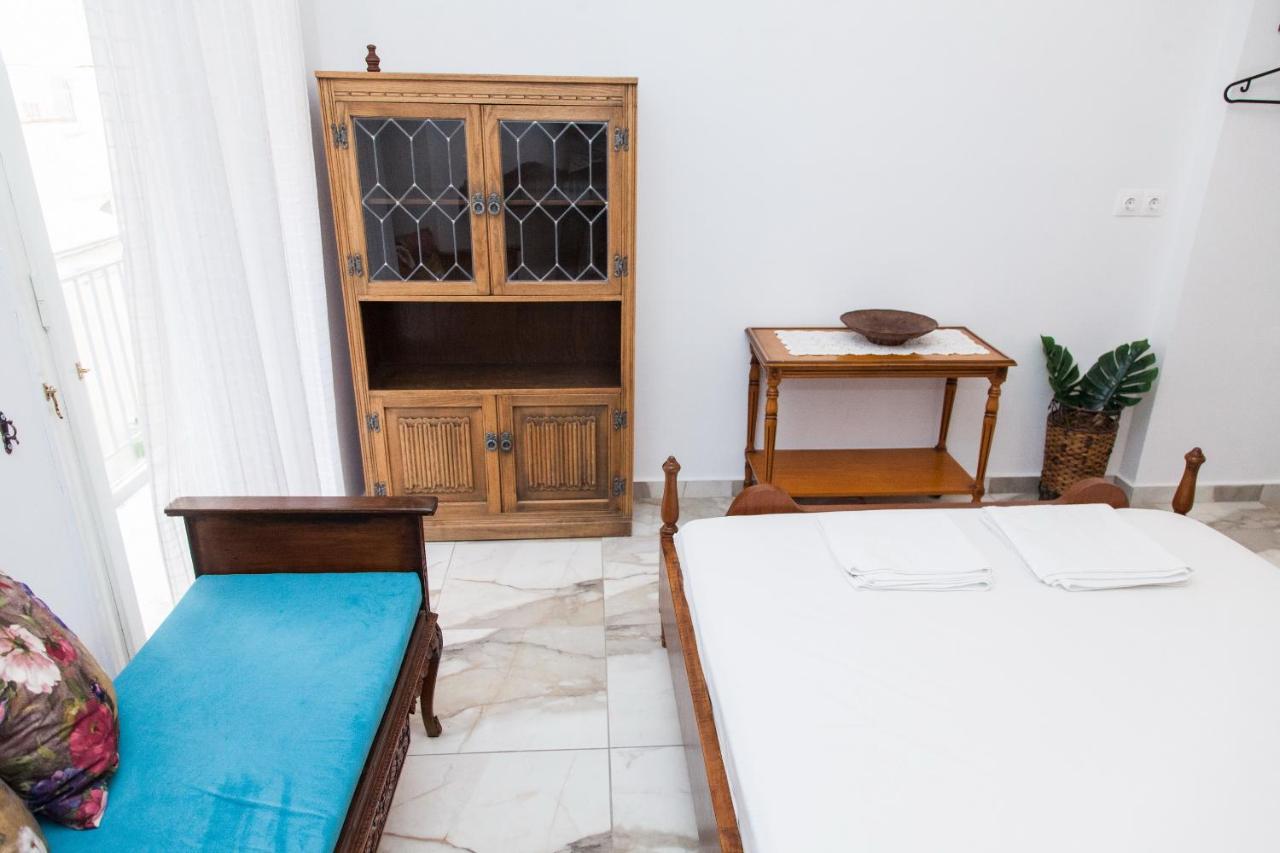 Beautiful Apartment In Pagkrati -Gtd95601 Atene Esterno foto